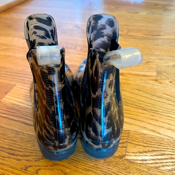 J. Crew Leopard Rain Boots - Picture 4 of 6